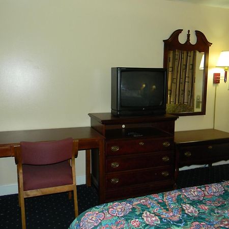 Fairfax Motel Roanoke Rapids Quarto foto