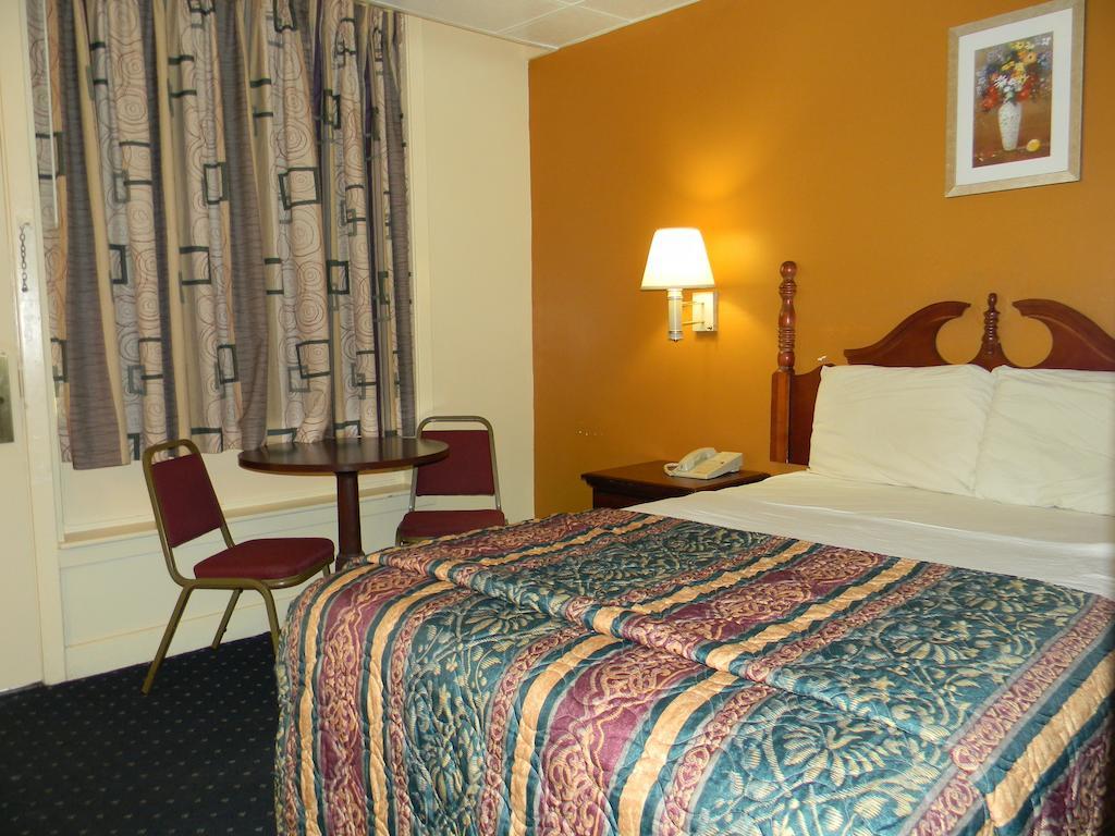Fairfax Motel Roanoke Rapids Quarto foto